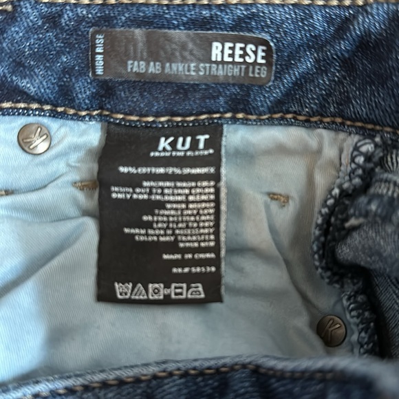Kut from the Kloth Reese button fly raw hem jeans 4 - Picture 6 of 7